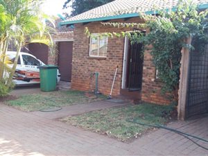 2 Bed Apartment in The Orchards