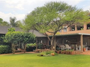 5 Bed House in Derdepoort