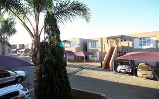 2 Bedroom Townhouse in Mulbarton