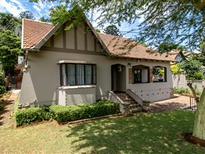 3 Bedroom House in Manor Gardens