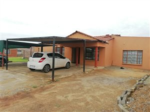 4 Bed House in Leondale