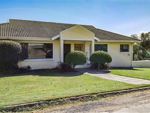 4 Bedroom House in Port Alfred