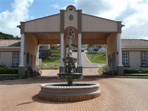 702 m² Land available in Illovo Beach