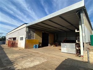 853 m² Commercial space in Amalinda