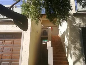 2 Bed Simplex in La Montagne