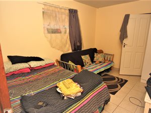 1 Bed Garden Cottage in Somerset Park