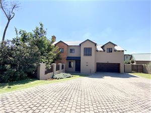 4 Bed House in The Meadows