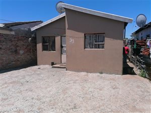 2 Bed House in Kalkfontein