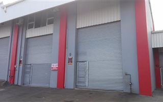 125 m² Industrial space in Izotsha