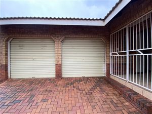 2 Bed Simplex in Die Hoewes