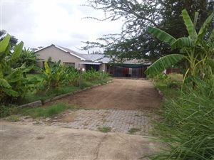 2000 m² Farm in Brits