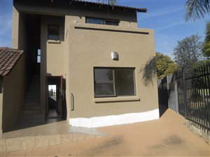 1 Bed Apartment in Isandovale
