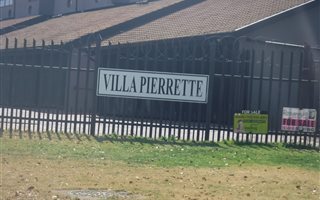 2 Bedroom Duplex in Valhalla