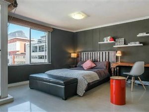 Studio Apartment in City Bowl