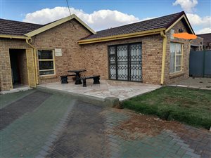 3 Bed House in Grasslands