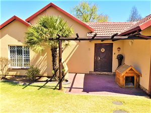 3 Bed House in Brackendowns