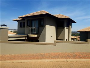 3 Bed House in Bergtuin