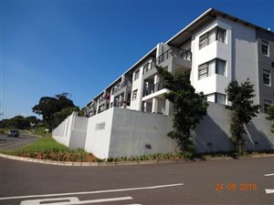 2 Bed Apartment in Umbogintwini