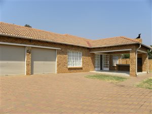 3 Bed Simplex in Theresa Park