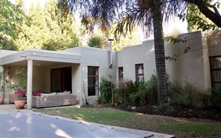 3 Bedroom Cluster in Sunninghill