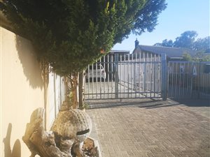 3 Bed House in Danarand