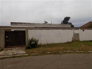 3 Bed House in Vosloorus