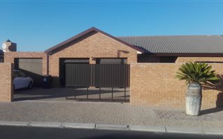 4 Bedroom House in Sonkring