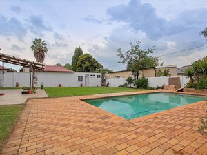 4 Bedroom House in Airfield