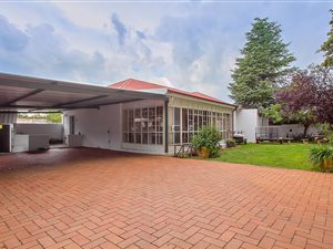 4 Bed House in Airfield
