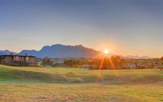 677 m² Land available in George Central
