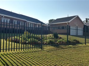 3 Bed House in Monument