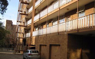 1 Bedroom Flat in Sunnyside