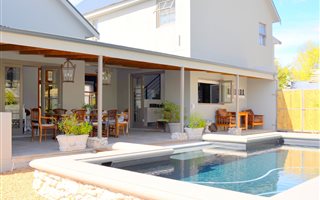 4 Bedroom House in Die Boord