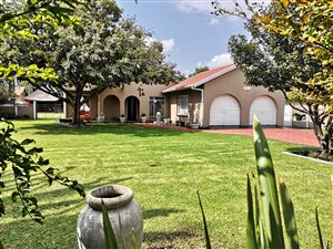 3 Bed House in Flimieda