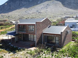 3 Bed House in Bettys Bay