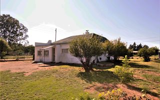4 Bedroom House in Petrusburg