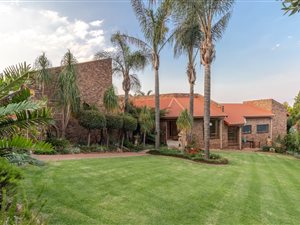 5 Bed House in Noordheuwel