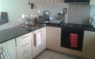 2 Bedroom Duet in Die Bult