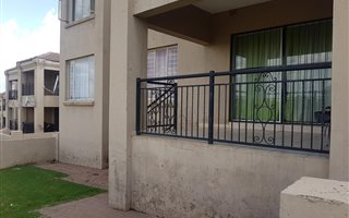 3 Bedroom Apartment in Ruimsig