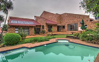 4 Bedroom House in Bruma