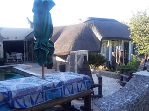 1 Bedroom House in Bloubergrant