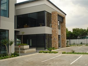 250 m² Office Space in Morehill