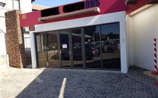 180 m² Commercial space in Bo Dorp