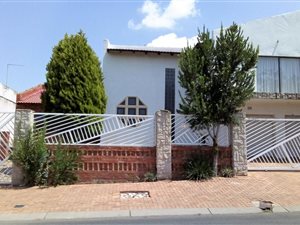 4 Bed House in Liefde en Vrede