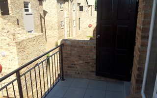 2 Bedroom Apartment in Honeydew