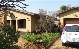 3 Bedroom House in The Orchards