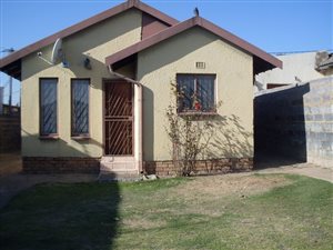 2 Bed House in Ebony Park