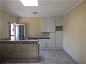 1 Bed Flat in Primrose