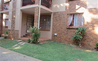 2 Bedroom Apartment in Magalieskruin