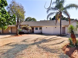 3 Bed House in Magalieskruin